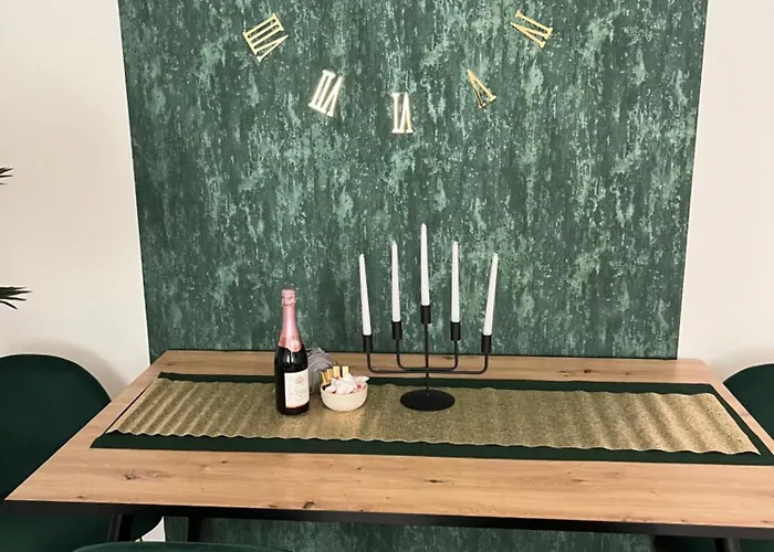 Anna Luxury Apartment